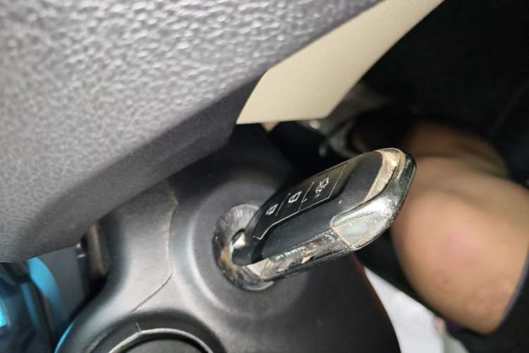 Used Ford Escort 2015 1.5L Automatic Comfort Edition Vehicle Key