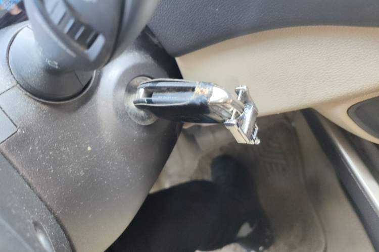 Used Ford Escort 2015 1.5L Manual Fashion Edition Vehicle Key