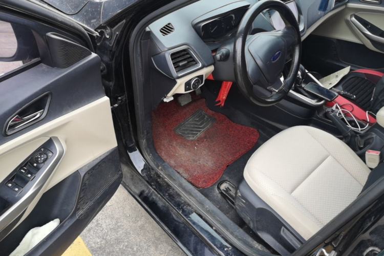 Used Ford Escort 2017 1.5L Automatic Comfort Model Driver Seat