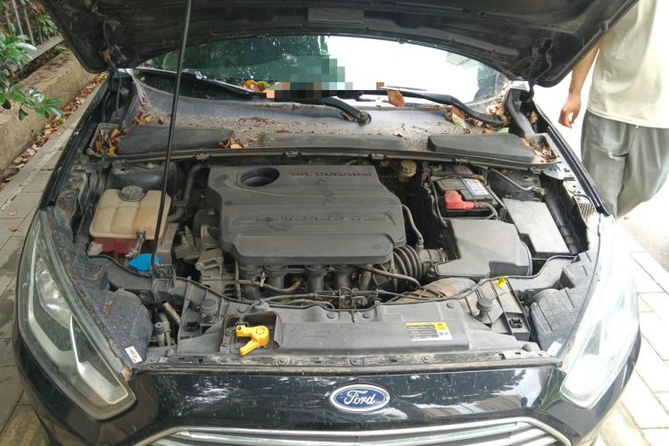 Used Ford Escort 2017 Revised Version 1.5L Manual Comfort Edition Engine Bay