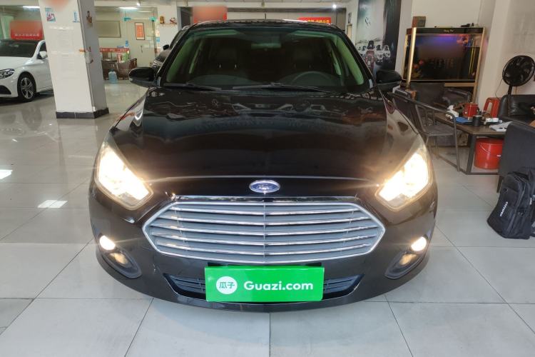 Used Ford Escort 2017 Happiness Edition 1.5L Automatic Fashion Version Front