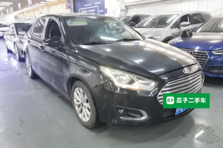 Used Ford Escort 2017 Happiness Edition 1.5L Automatic Fashion Version Front Right 45 Deg