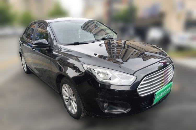 Used Ford Escort 2017 Happiness Edition 1.5L Automatic Fashion Version Front Right 45 Deg