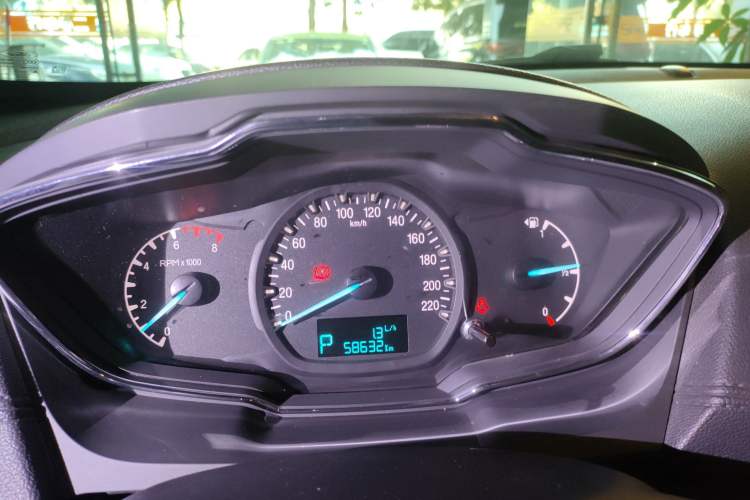 Used Ford Escort 2017 Happiness Edition 1.5L Automatic Fashion Version Instrument Cluster