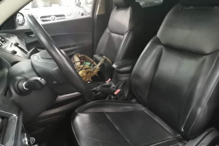 Used Ford Escort 2017 Happiness Edition 1.5L Automatic Fashion Version Left Front Seat