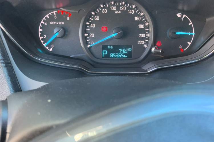 Used Ford Escort 2017 Happiness Edition 1.5L Automatic Fashion Version Odometer Close Up