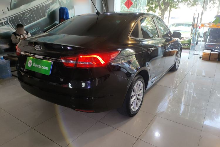 Used Ford Escort 2017 Happiness Edition 1.5L Automatic Fashion Version Rear Right 45 Deg