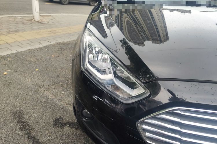 Used Ford Escort 2017 Happiness Edition 1.5L Automatic Fashion Version Right Front Headlight