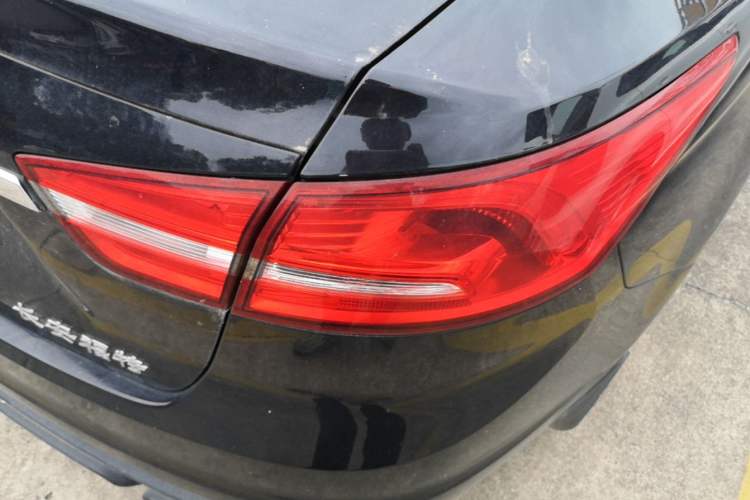 Used Ford Escort 2017 1.5L Automatic Comfort Model Right Rear Taillight