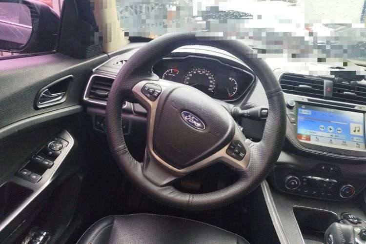 Used Ford Escort 2017 Happiness Edition 1.5L Automatic Fashion Version Steering Wheel