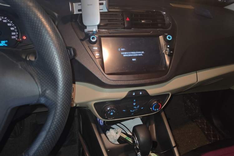 Used Ford Escort 2017 1.5L Automatic Comfort Model Audio And AC Panel