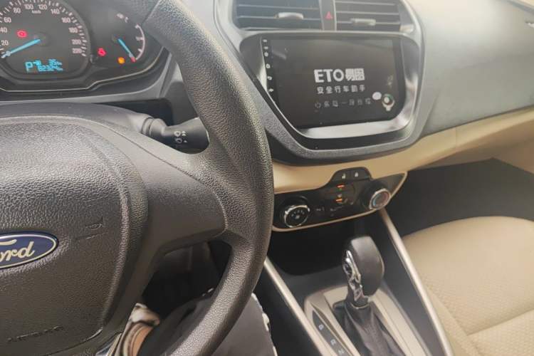 Used Ford Escort 2017 1.5L Automatic Comfort Model Audio And AC Panel