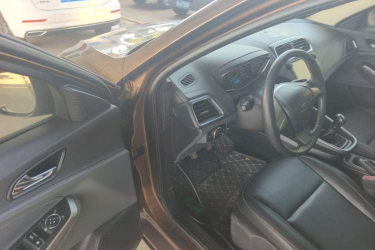 Used Ford Escort 2017 Happy Edition 1.5L Manual Fashion Model Driver Seat