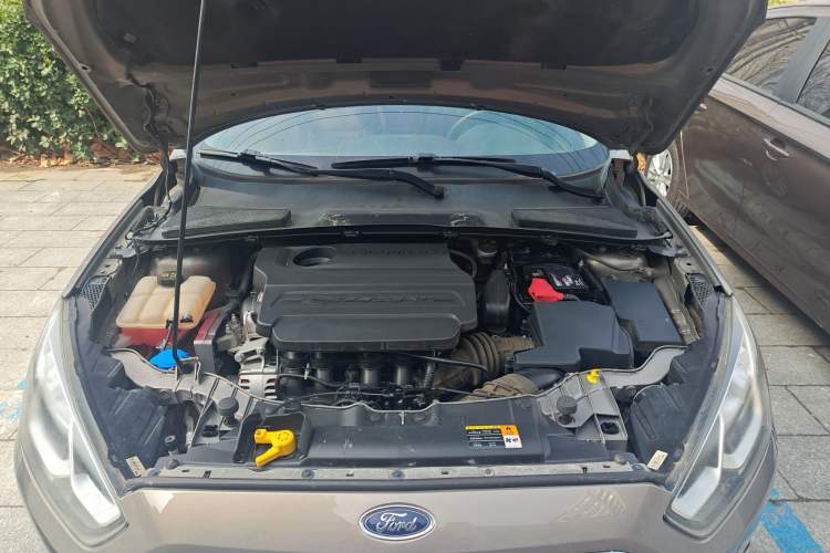 Used Ford Escort 2017 Happiness Edition 1.5L Automatic Fashion Version Engine Bay