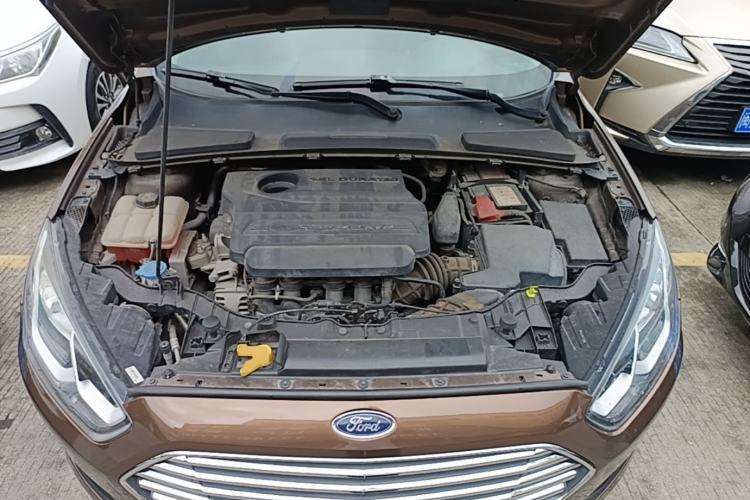 Used Ford Escort 2017 Happiness Edition 1.5L Automatic Fashion Version Engine Bay
