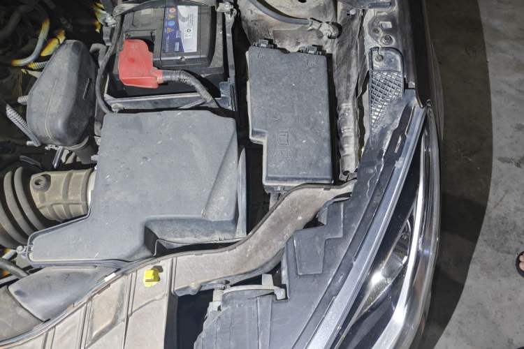 Used Ford Escort 2017 1.5L Automatic Comfort Model Engine Bay Left