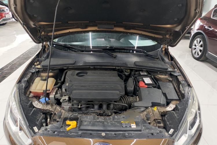 Used Ford Escort 2017 Happiness Edition 1.5L Automatic Fashion Version Engine Bay