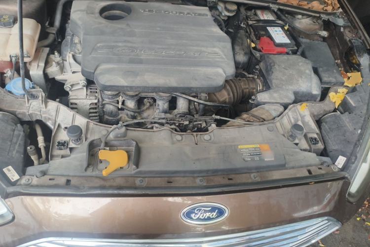 Used Ford Escort 2017 Happiness Edition 1.5L Automatic Fashion Version Engine Bay