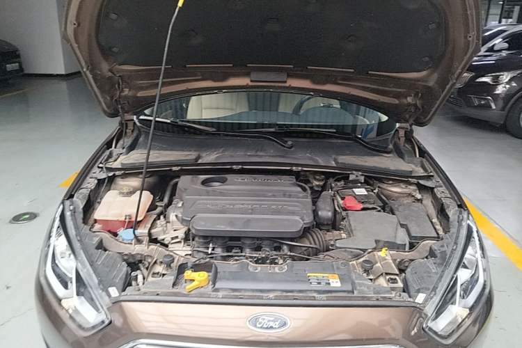 Used Ford Escort 2017 Revised Version 1.5L Automatic Comfort Edition Engine Bay
