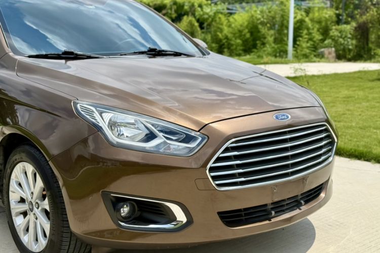 Used Ford Escort 2017 Happiness Edition 1.5L Automatic Fashion Version Exterior 1