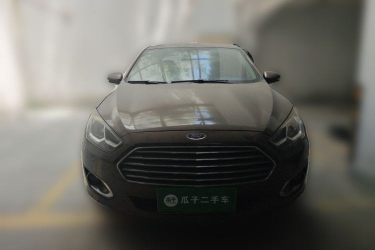 Used Ford Escort 2017 Happiness Edition 1.5L Automatic Fashion Version Exterior 1
