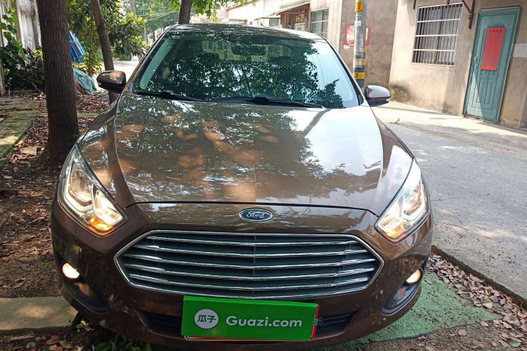 Used Ford Escort 2017 Happiness Edition 1.5L Automatic Fashion Version Exterior 1