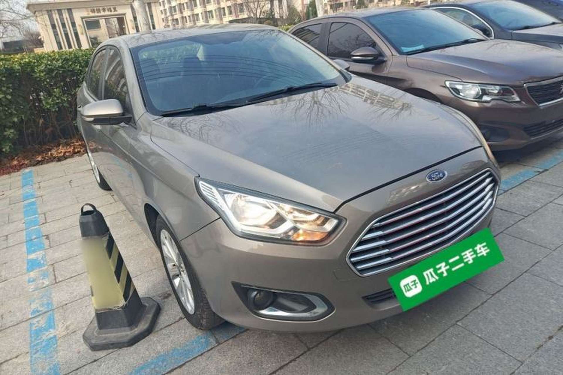 Used Ford Escort 2017 Happiness Edition 1.5L Automatic Fashion Version Exterior 1