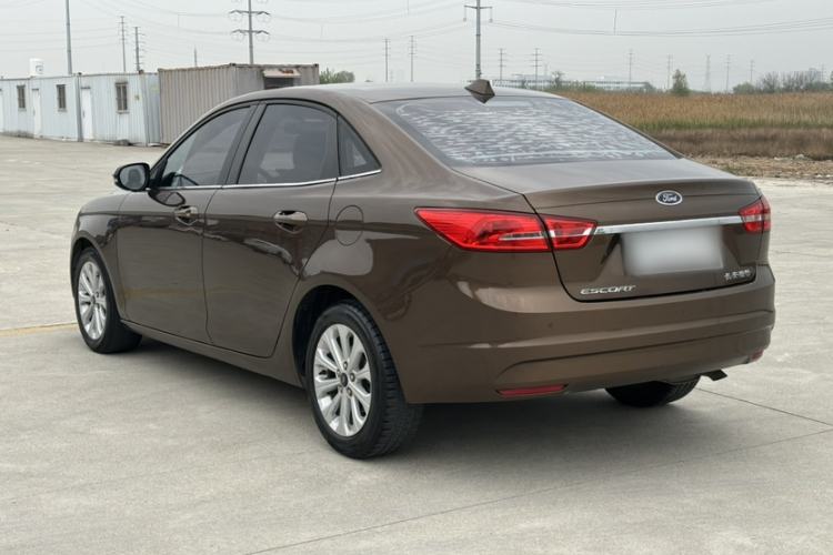 Used Ford Escort 2017 Happiness Edition 1.5L Automatic Fashion Version Exterior 4