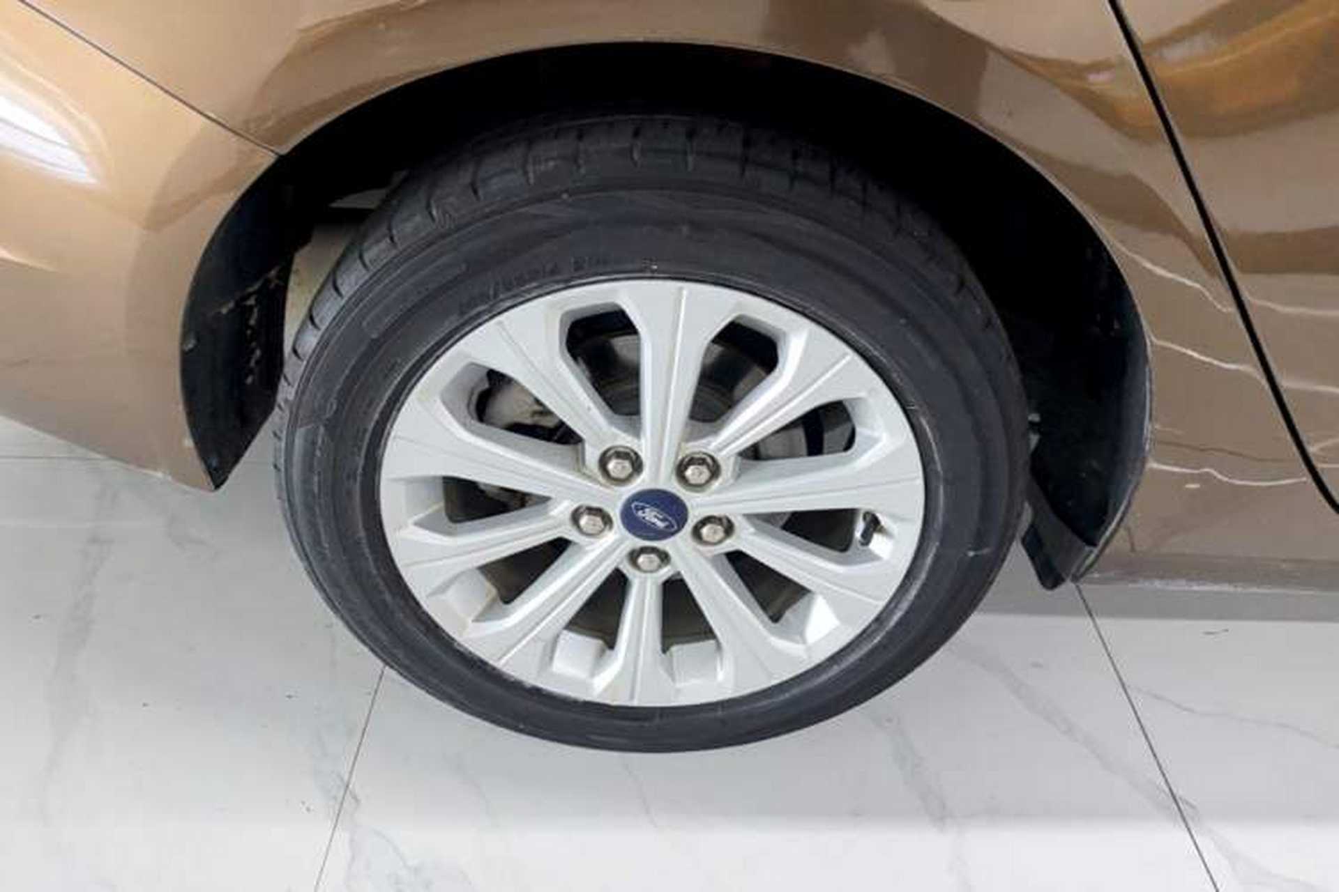 Used Ford Escort 2017 Happiness Edition 1.5L Automatic Fashion Version Exterior 5