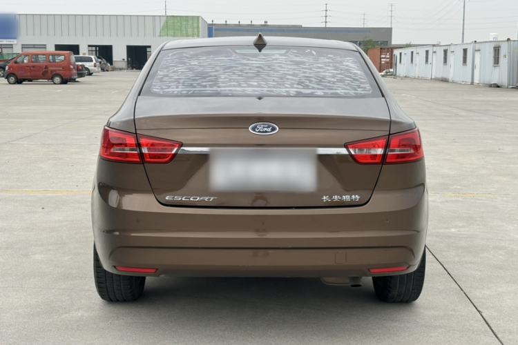Used Ford Escort 2017 Happiness Edition 1.5L Automatic Fashion Version Exterior 8