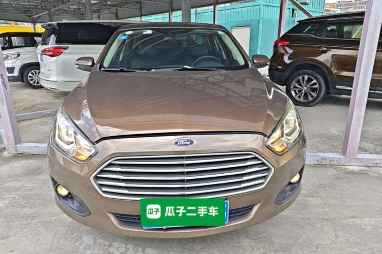 Used Ford Escort 2017 Happiness Edition 1.5L Automatic Fashion Version Front