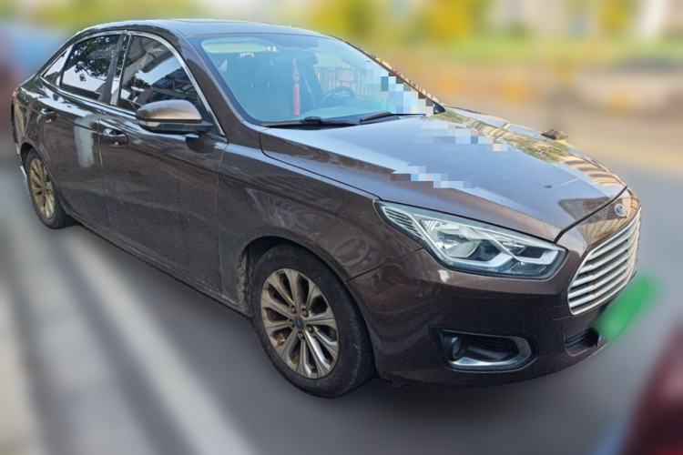 Used Ford Escort 2017 Happy Edition 1.5L Manual Fashion Model Front Right 45 Deg