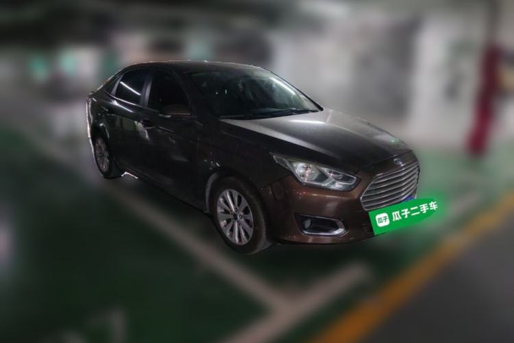 Used Ford Escort 2017 Happiness Edition 1.5L Automatic Fashion Version Front Right 45 Deg