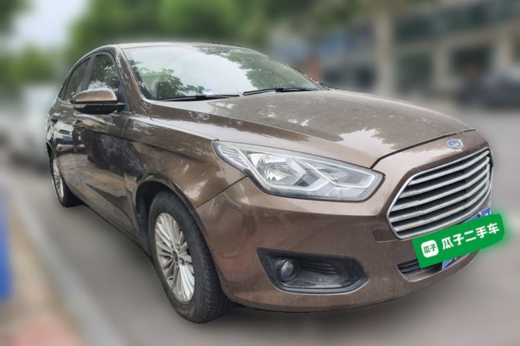 Used Ford Escort 2017 1.5L Manual Comfort Model Front Right 45 Deg