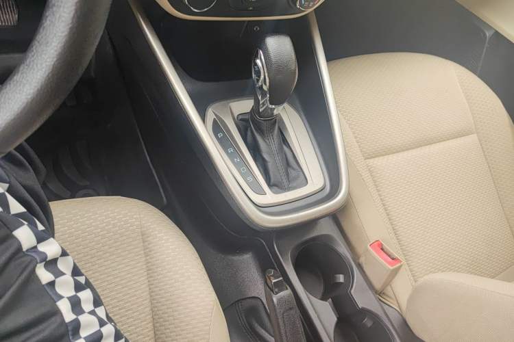 Used Ford Escort 2017 1.5L Automatic Comfort Model Gear Lever
