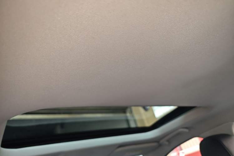 Used Ford Escort 2017 Happiness Edition 1.5L Automatic Fashion Version Headliner