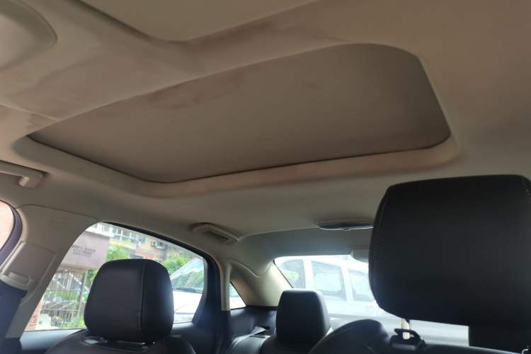 Used Ford Escort 2017 Happiness Edition 1.5L Automatic Fashion Version Headliner