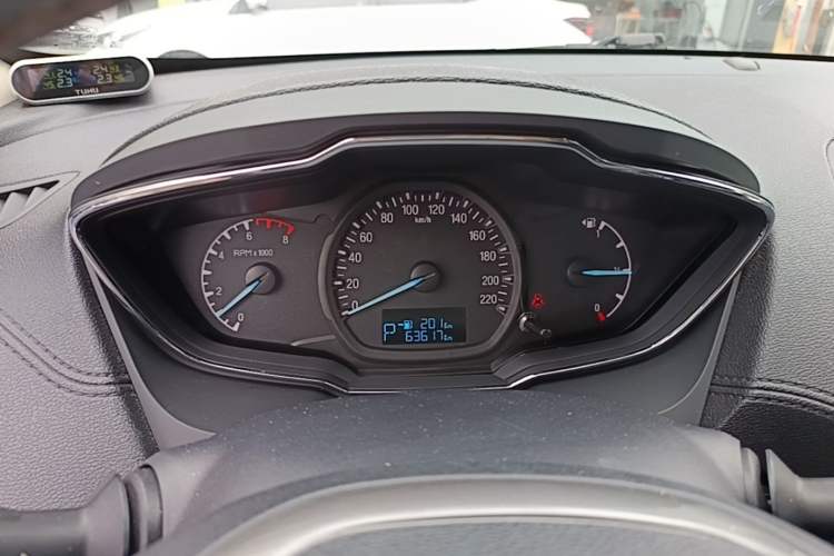Used Ford Escort 2017 Happiness Edition 1.5L Automatic Fashion Version Instrument Cluster