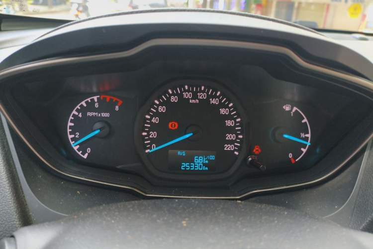 Used Ford Escort 2017 1.5L Manual Comfort Model Instrument Cluster
