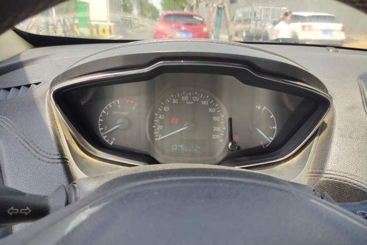 Used Ford Escort 2017 Happiness Edition 1.5L Automatic Fashion Version Instrument Cluster