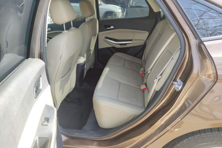 Used Ford Escort 2017 Revised Version 1.5L Automatic Comfort Edition Interior 4