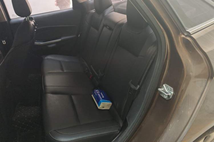 Used Ford Escort 2017 Happiness Edition 1.5L Automatic Fashion Version Interior 4