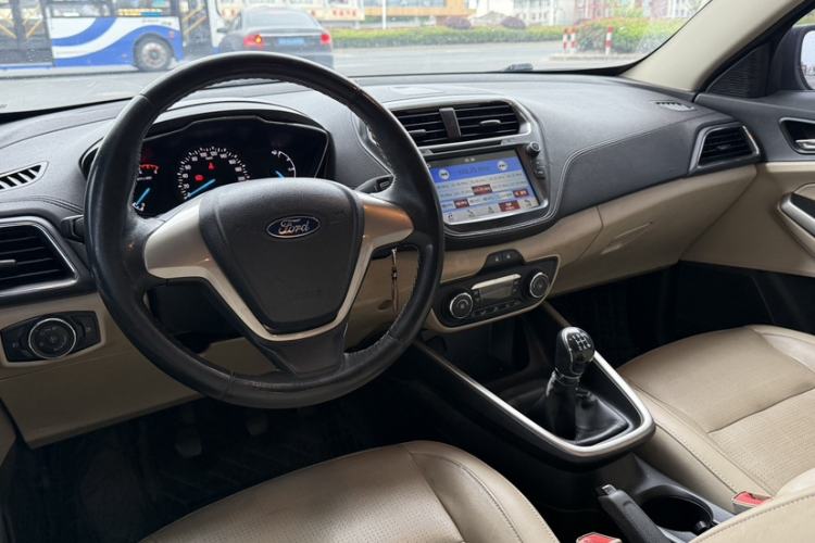 Used Ford Escort 2017 Happy Edition 1.5L Manual Fashion Model Interior 4