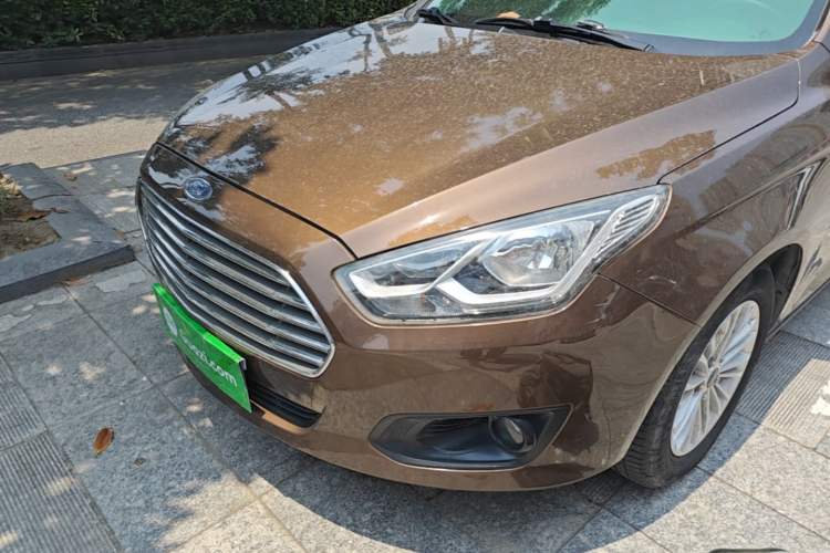 Used Ford Escort 2017 1.5L Manual Comfort Model Left Front Headlight
