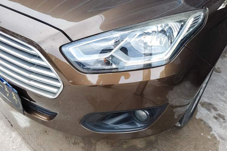 Used Ford Escort 2017 1.5L Automatic Comfort Model Left Front Headlight