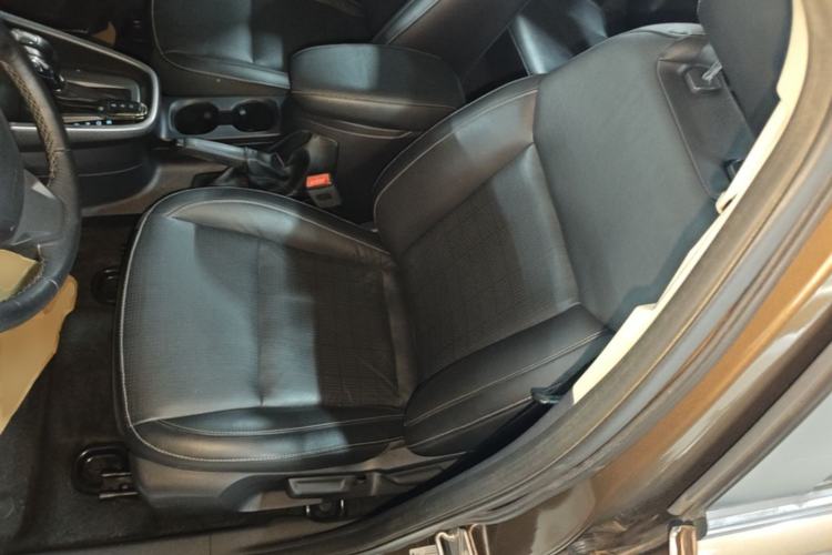 Used Ford Escort 2017 Happiness Edition 1.5L Automatic Fashion Version Left Front Seat