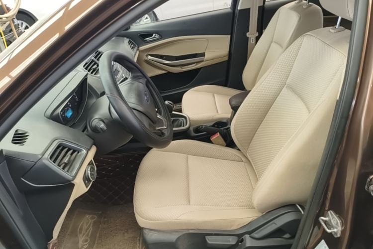 Used Ford Escort 2017 Revised Version 1.5L Manual Comfort Edition Left Front Seat