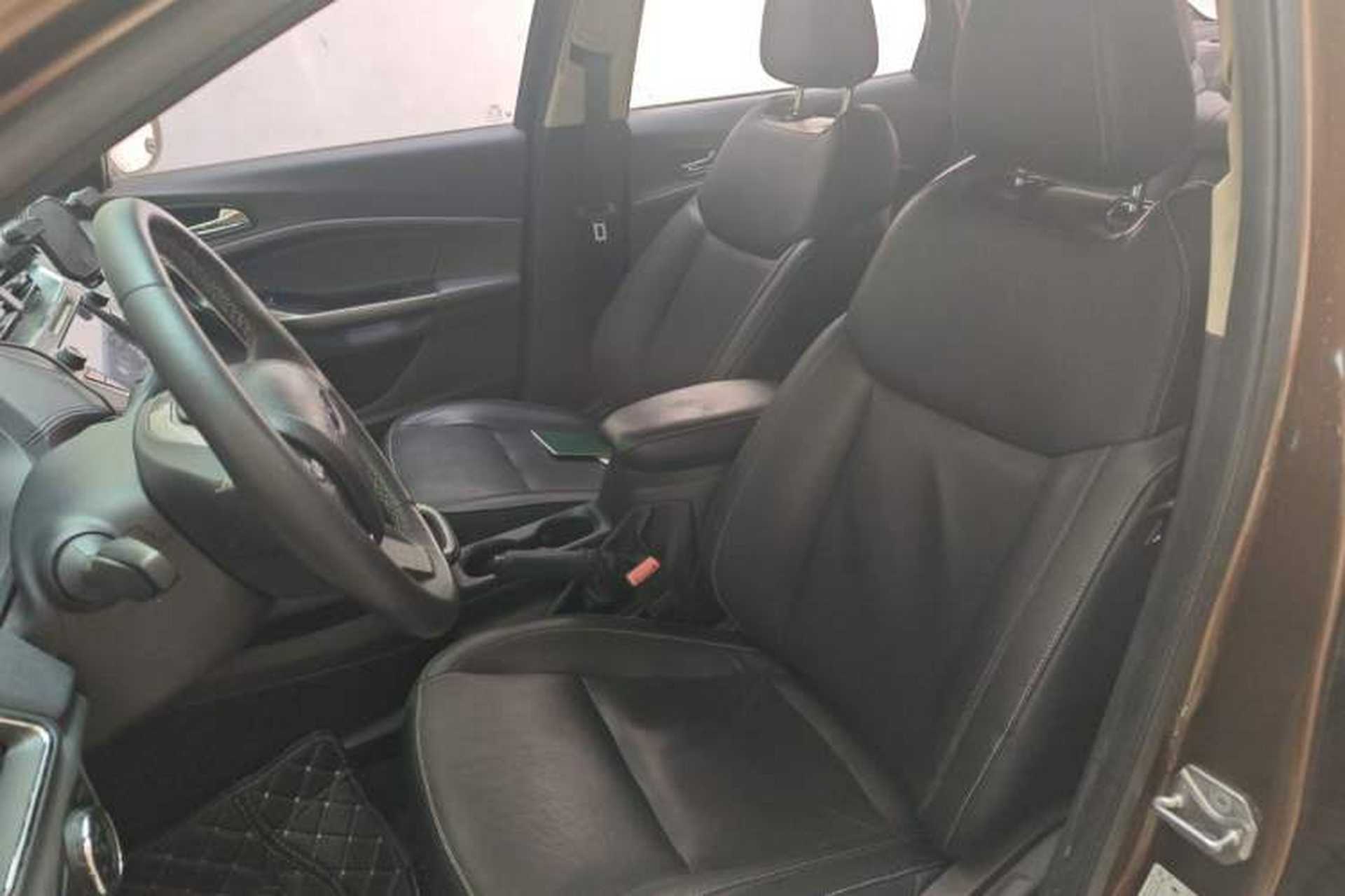 Used Ford Escort 2017 Happiness Edition 1.5L Automatic Fashion Version Left Front Seat