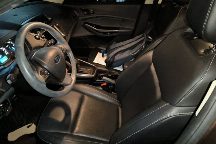 Used Ford Escort 2017 Happiness Edition 1.5L Automatic Fashion Version Left Front Seat