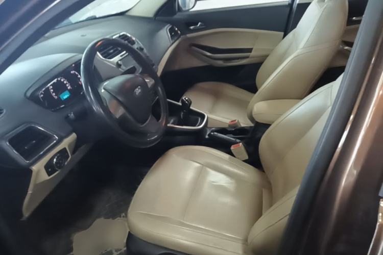 Used Ford Escort 2017 Happy Edition 1.5L Manual Fashion Model Left Front Seat